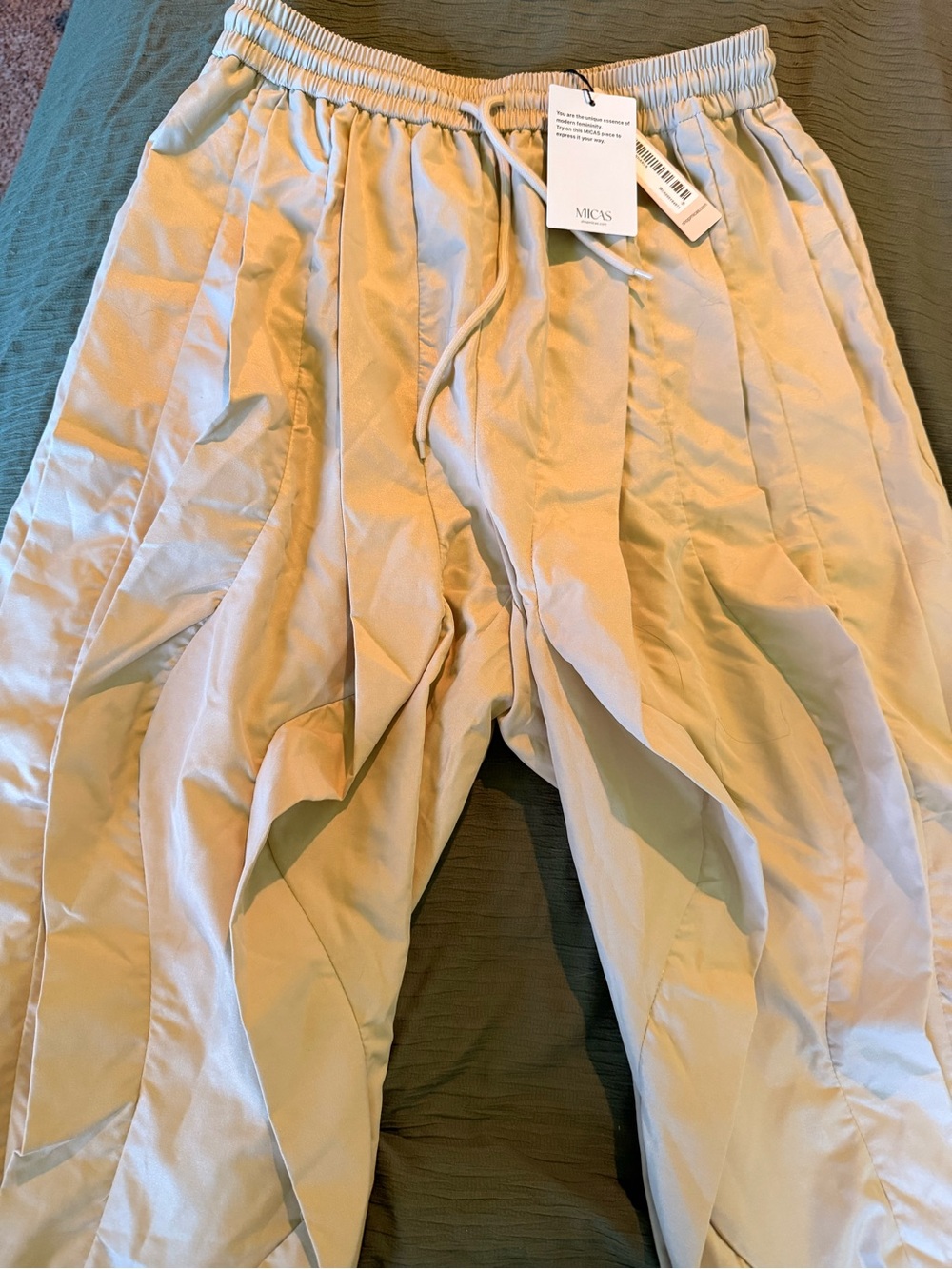 Micas chic Pants in Beige